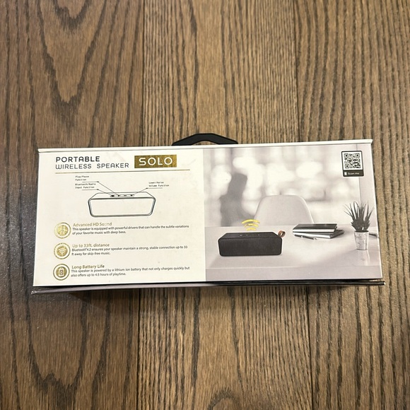 NEW SoundBound Portable wireless black Speaker - Picture 3 of 4